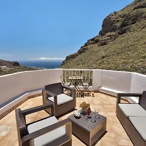 yinfa-apartment-views.tenerifehoteles.net/
